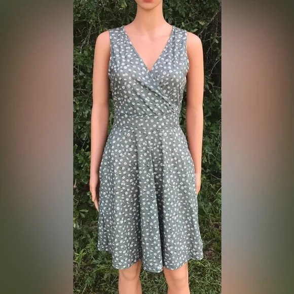 NWOT GUBERRY Floral Sleeveless Dress - Picture 6 of 15